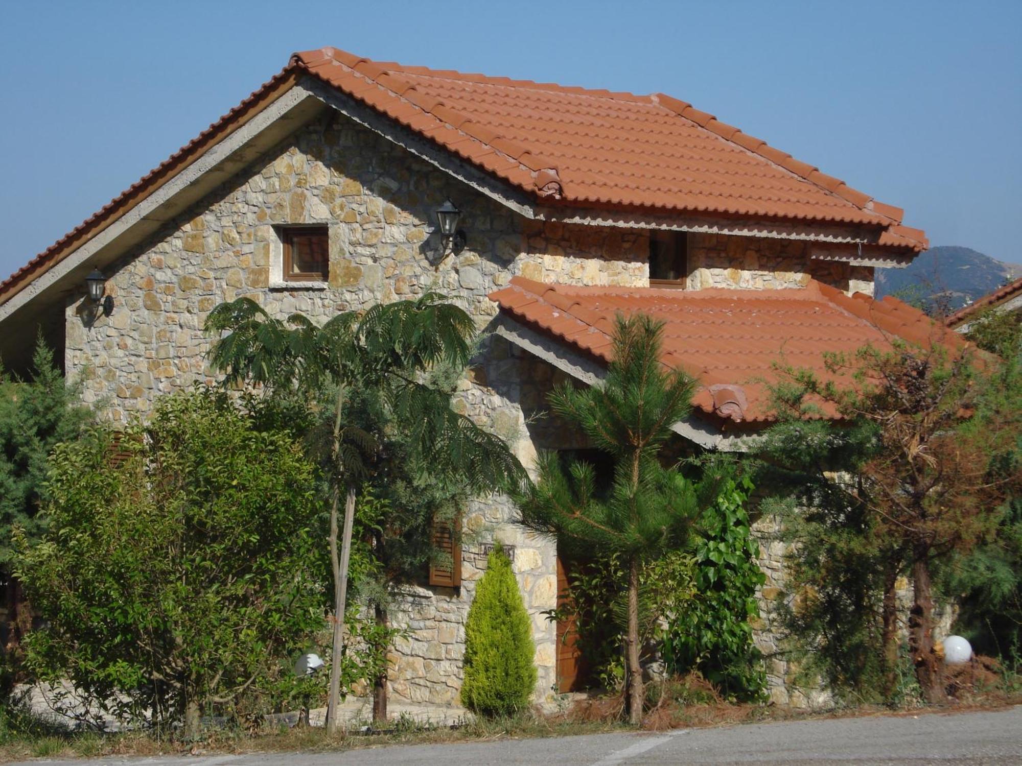 Georgio'S V Chalet Kalavrita Екстериор снимка