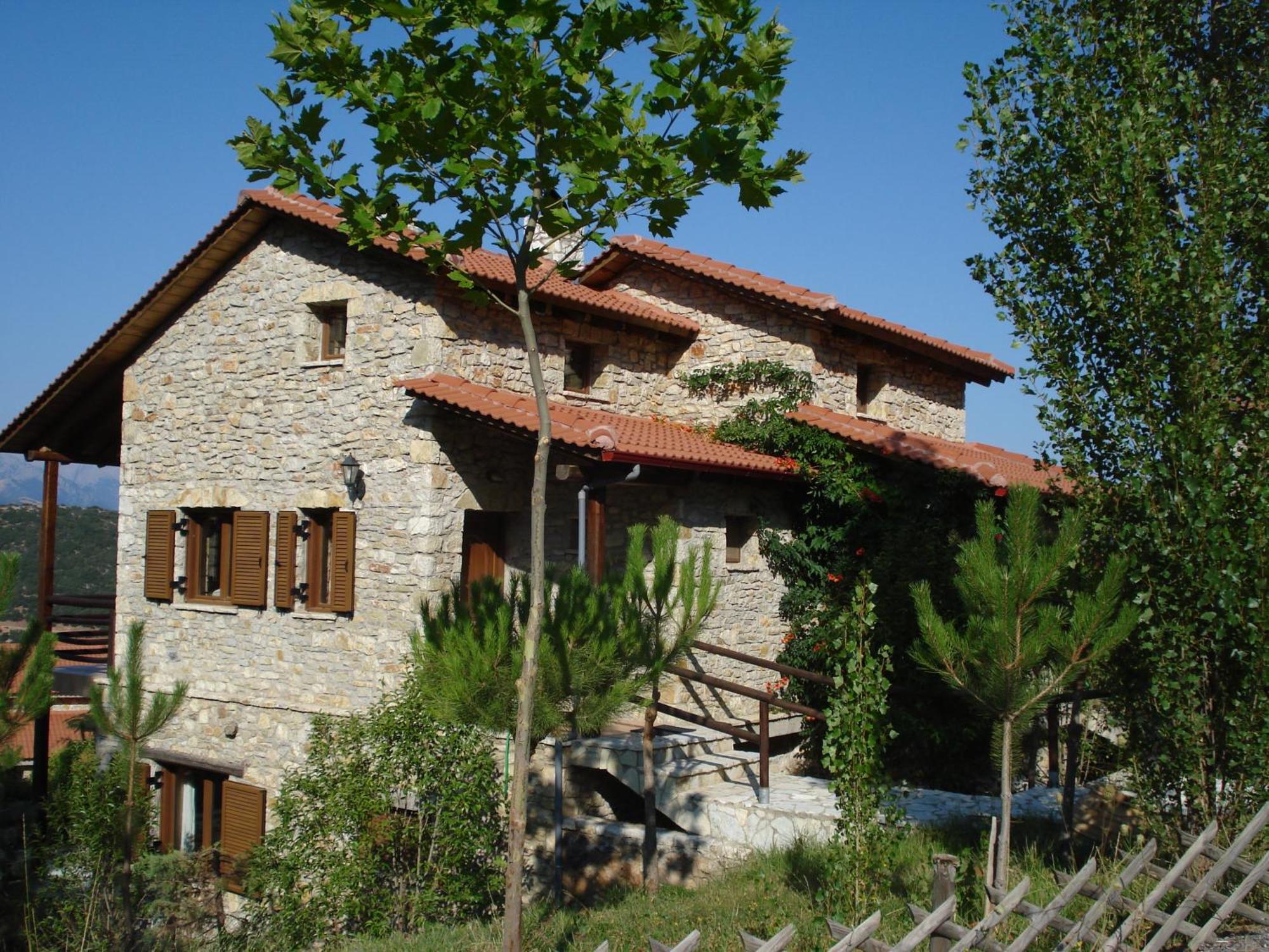 Georgio'S V Chalet Kalavrita Екстериор снимка