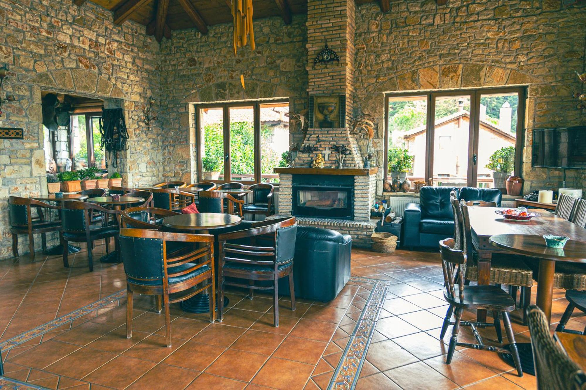 Georgio'S V Chalet Kalavrita Екстериор снимка